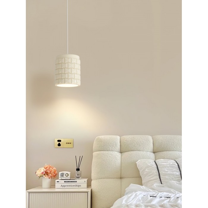Lysne Girl Pendant Lamp HL2963