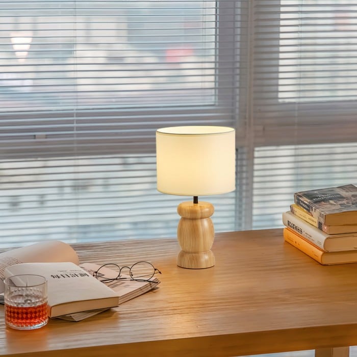Bordlampa i stenträ HL3000
