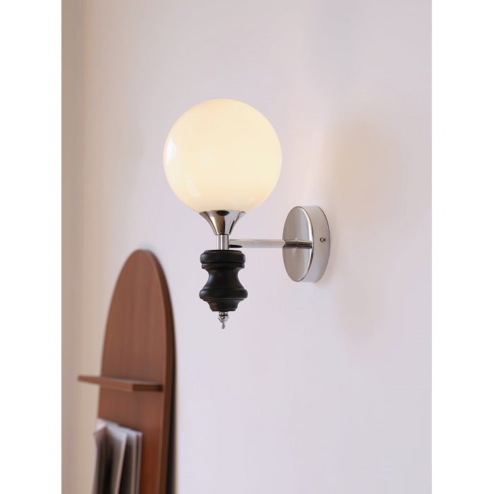 Aplique de pared Timeless Home Conor HL2967