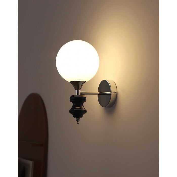 Aplique de pared Timeless Home Conor HL2967