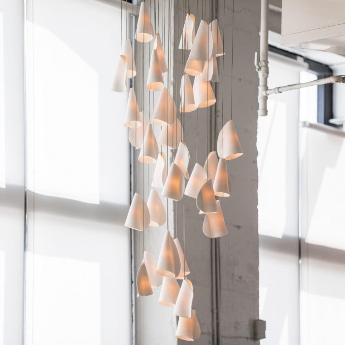 Boki Scandinavian Porcelain Pendant Light HL3499