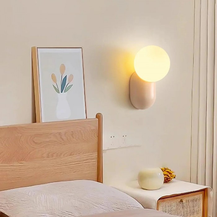 Luma Nordic glazen bolvormige wandlamp HL3337