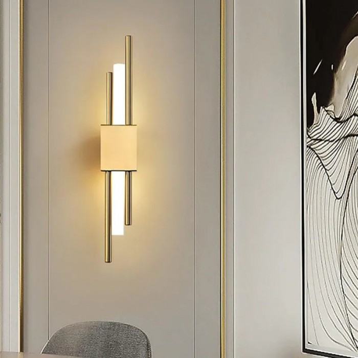 LuminArt - Stijlvolle zwart/gouden LED-wandlamp HL3319