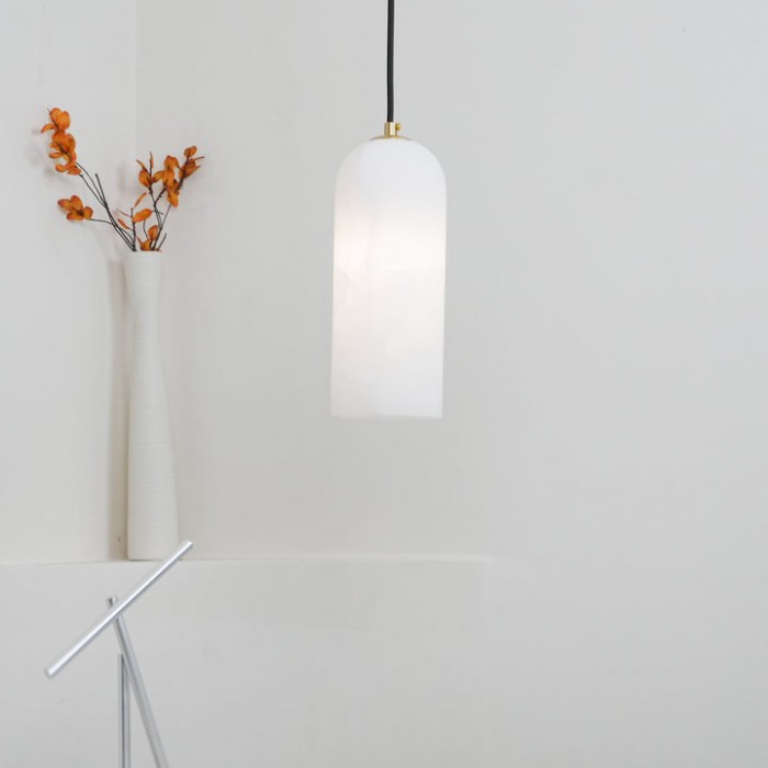 Nordisk modern Monty-pendellampa i alabaster HL3441