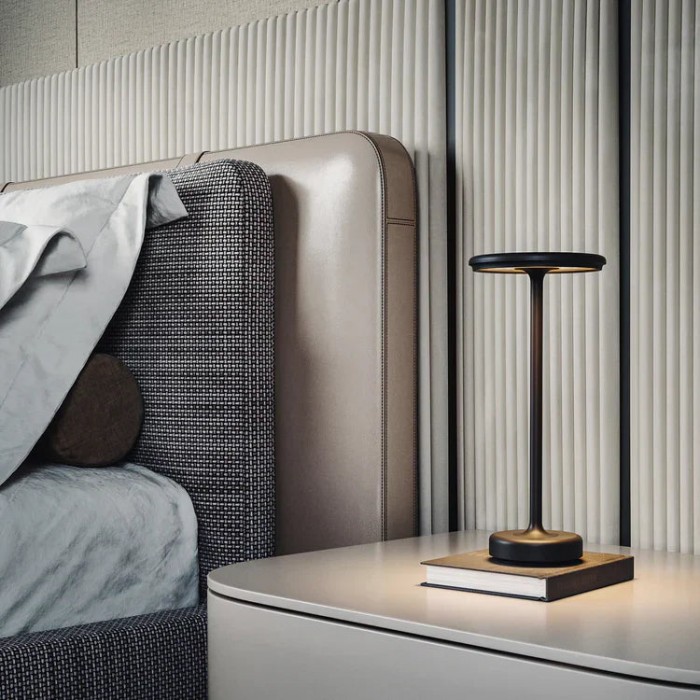 Savoy Elegance Kabellose Tischleuchte HL3358