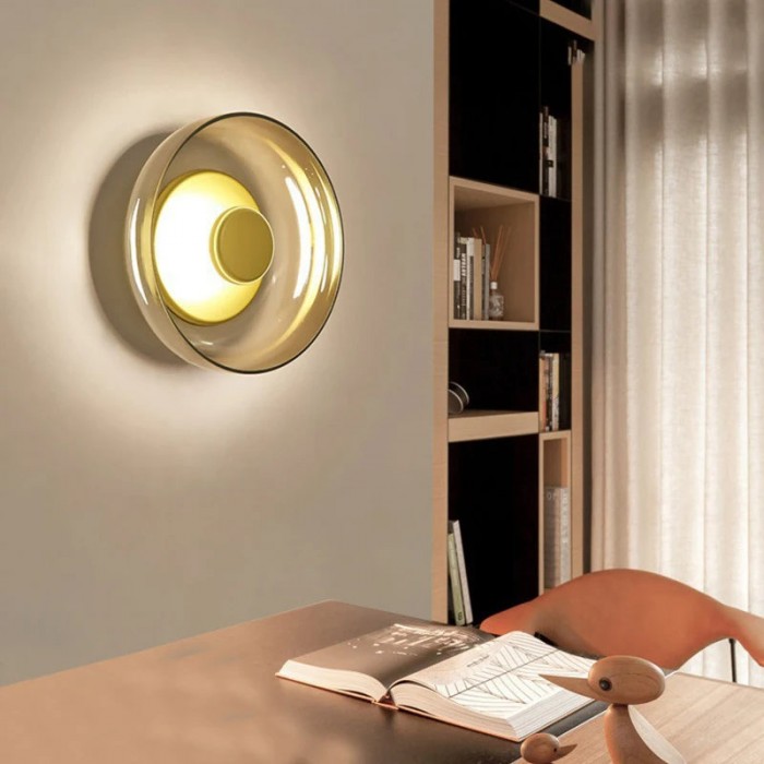 The Shimmering Glow Premium Minimalist Brass Wall Light HL3401