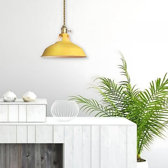 Ponadczasowa klasyczna lampa wisząca HL3388