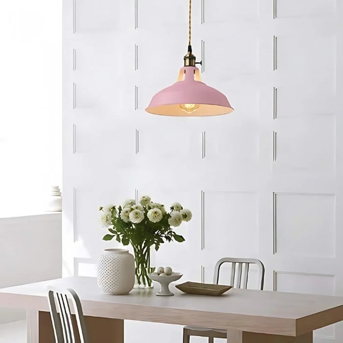 Ponadczasowa klasyczna lampa wisząca HL3388