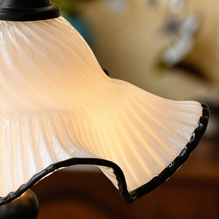 Cazelle Fransk Vintage Wave Pendellampa - Mjukt Stämningsfull Pendellampa för Inomhusbruk HL3591