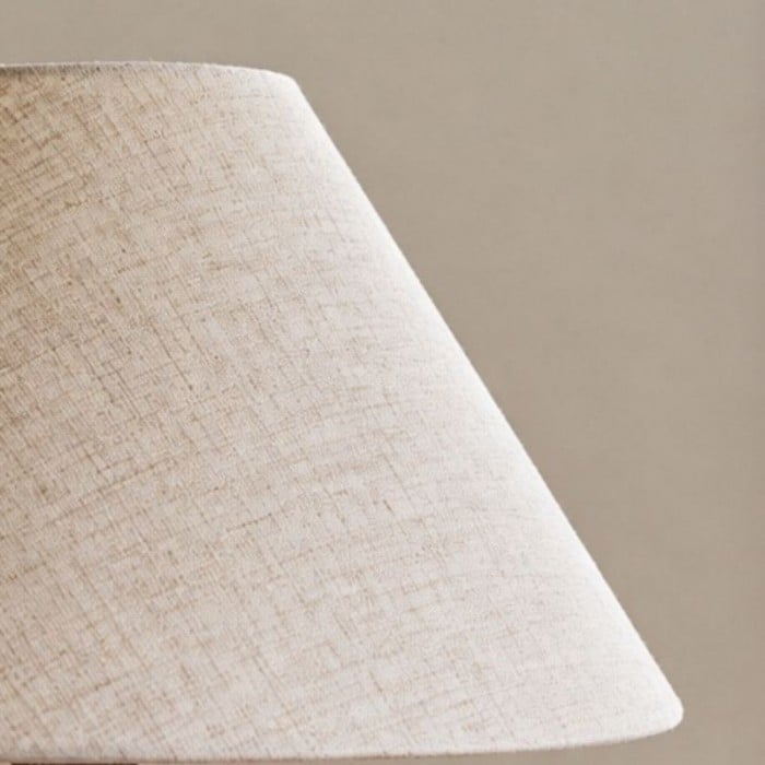 Ceruna Keramik-Tischleuchte mit Stoffschirm – Moderne, minimalistische Leuchte für Lese- oder Loungebereiche HL3611