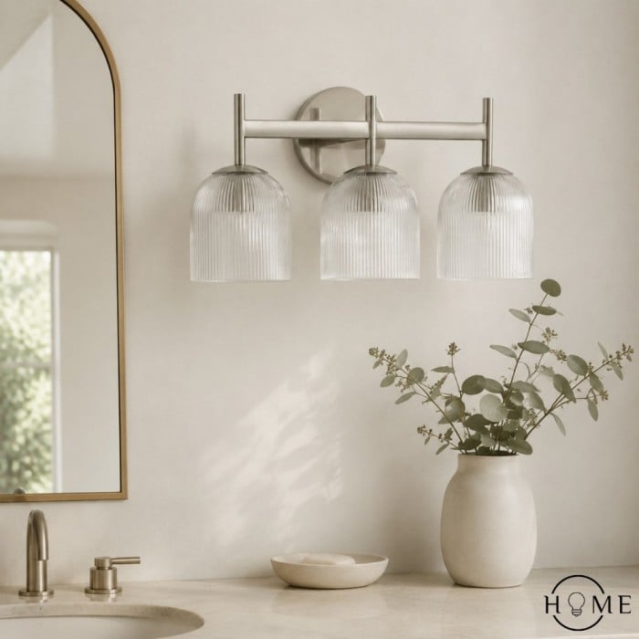 Applique Bravira en verre strié - Applique murale en métal avec abat-jour en verre transparent HL1552