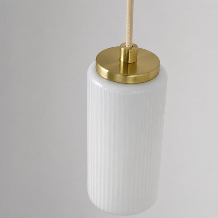 Rivora Pendelleuchte aus geriffeltem Glas – Moderner gerippter Schirm HL1564