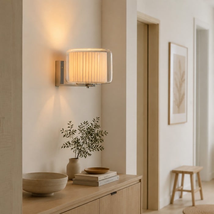 Kinkiet szklany Bauhaus z kloszem materiałowym HL4115