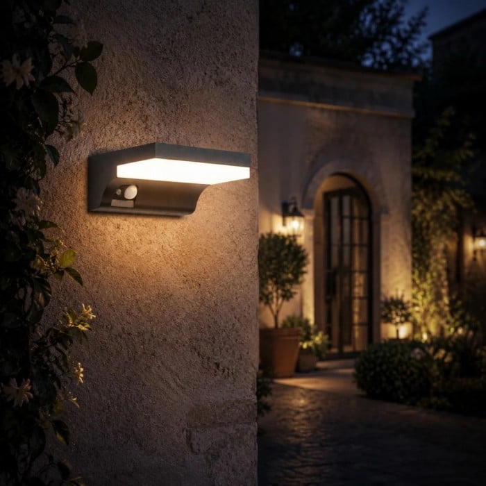 Black Aluminum Glass Outdoor Wall Lamp with Motion Sensor HL4172