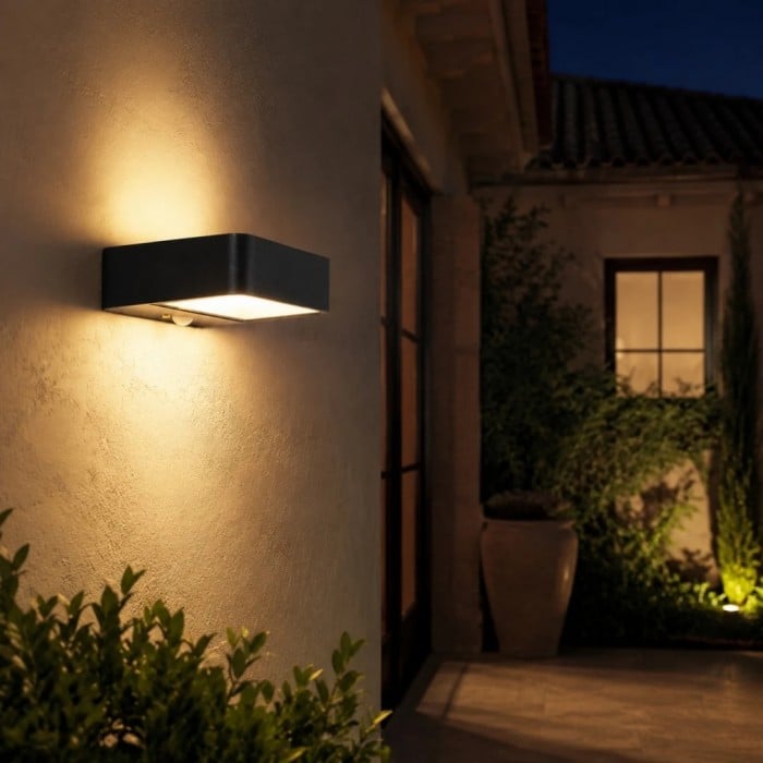 Black Aluminum Glass Outdoor Wall Lamp with Motion Sensor HL4172