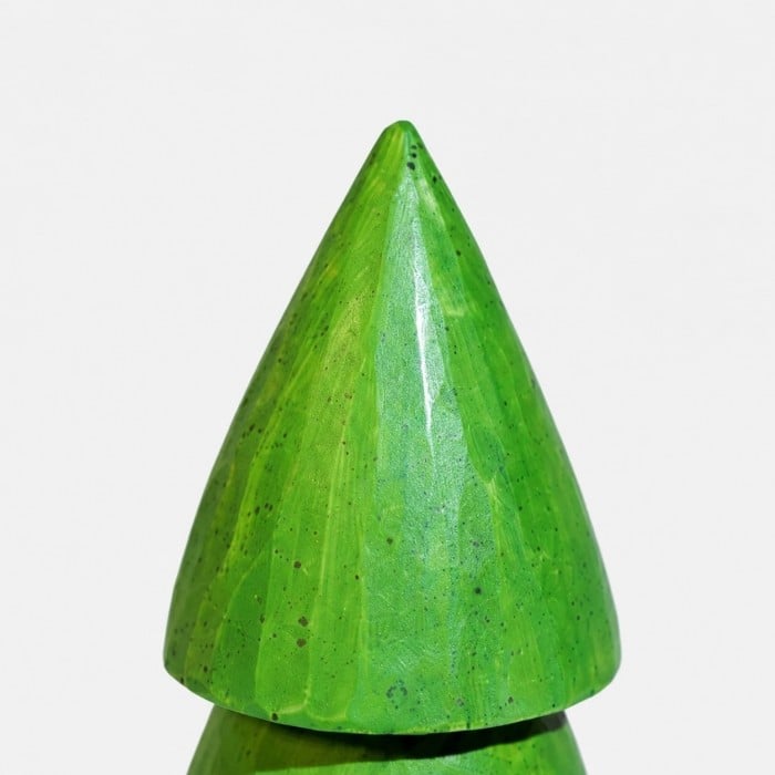 Geschnitzter Kiefernbaum-Tischschmuck aus Holz HL4189