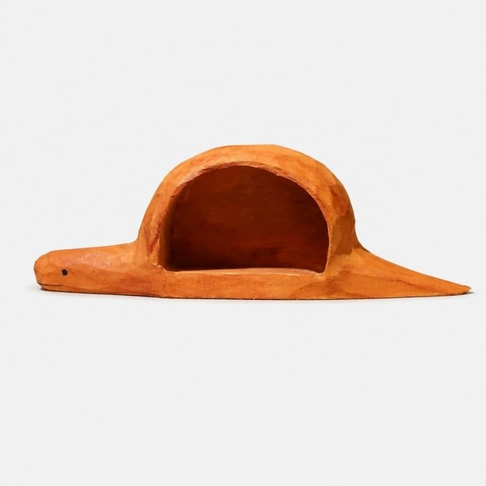 Handgeschnitzte Bilderbuch-Holzfigur für gemütliche Schreibtischdekoration HL4140