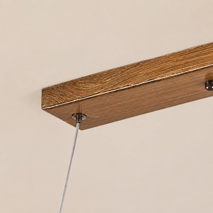 Lampada a sospensione lineare a forma di ramo in resina color legno HL4104