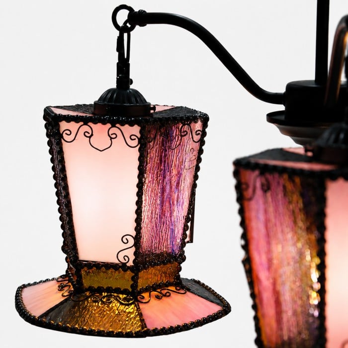 Alice-inspirierter Buntglas-Kronleuchter mit 3 Leuchten HL3827