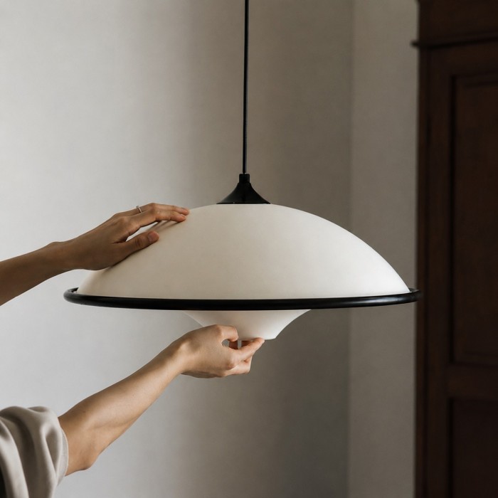 Bauhaus UFO acryl hanglamp voor eetkamers HL3747