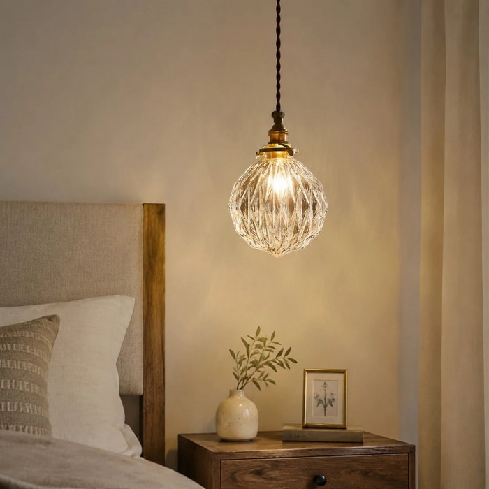 Hanglamp van messing met craqueléglas HL3885