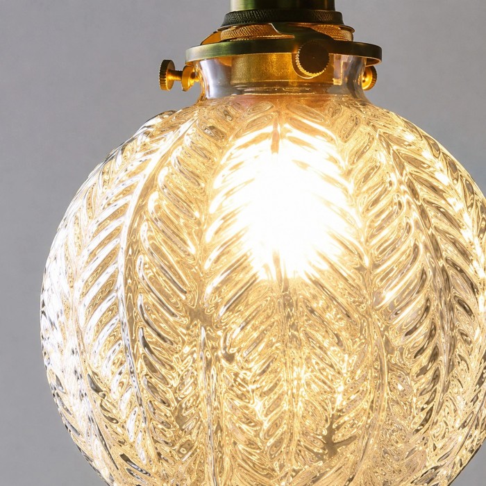 Hanglamp van messing met craqueléglas HL3885