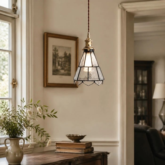 Franse landelijke lamp met golvend glas en messing afwerking HL4022