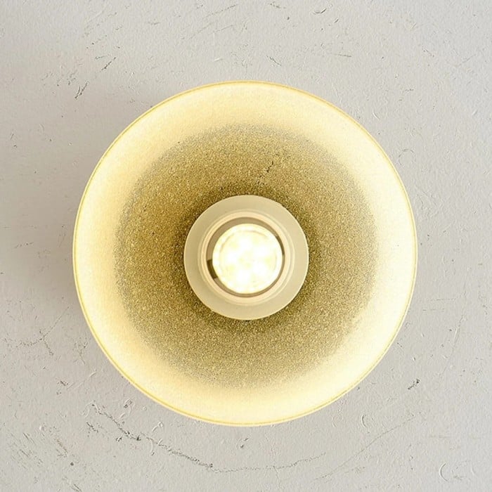 Plafondlamp HL3768 met geel glazen en metalen afwerking en kleurverloop