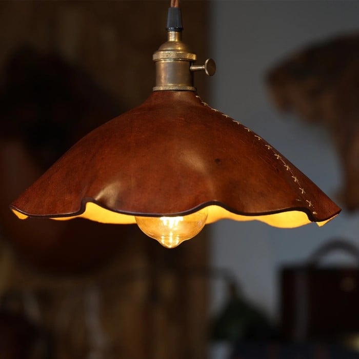 Suspension en cuir HL3887