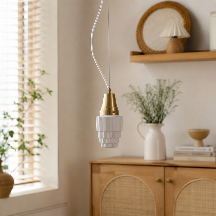 Moderne hanglamp van melkglas voor de eetkamer HL3669