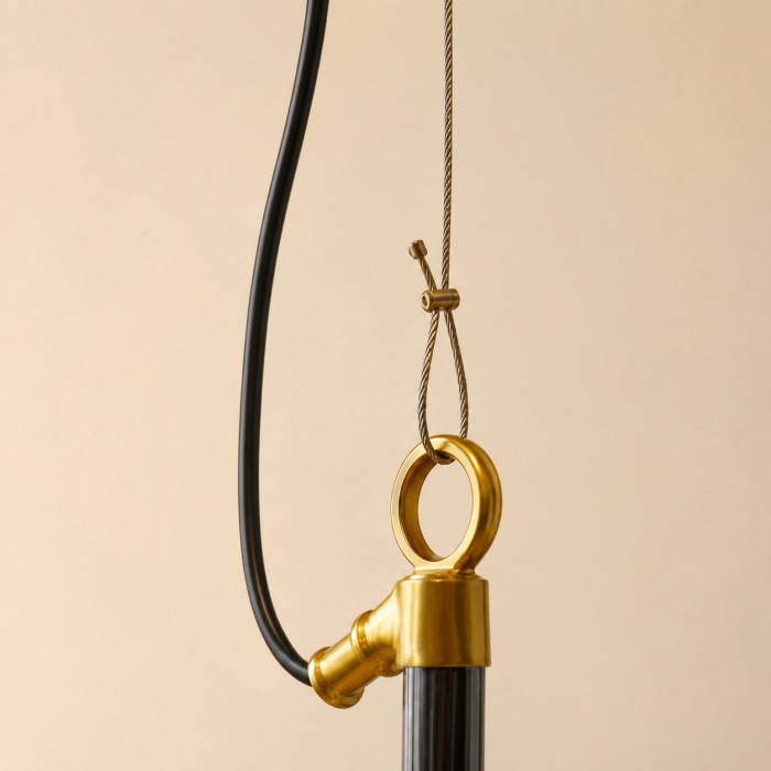 Lampa wisząca z przezroczystego szkła w stylu vintage industrialnym HL3993