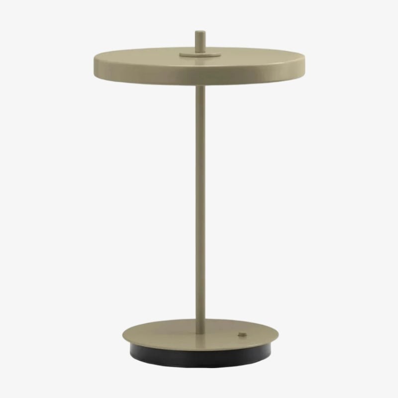 Astris Moderne Minimalistische Metalen Tafellamp met Zachte LED-verlichting voor Woonkamer en Kantoor HL2360