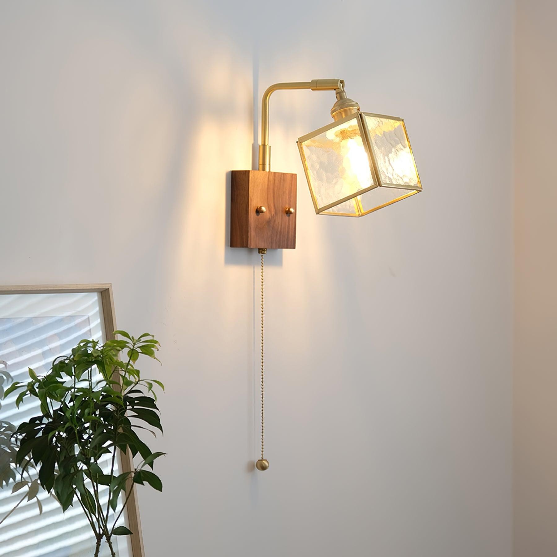 Vierkante glazen verstelbare houten wandlamp HL671
