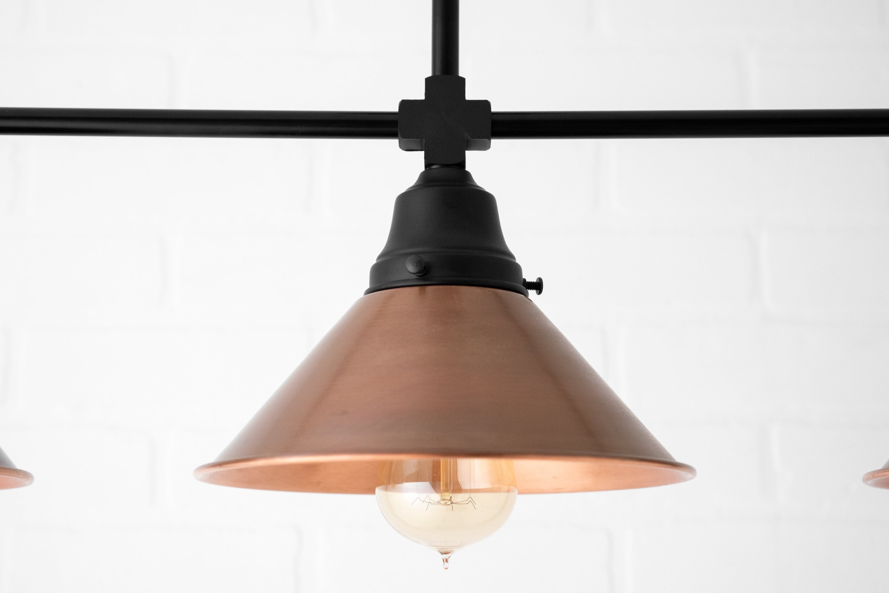 Conique metalen handverouderde koperen kroonluchter - 3-lichts industriële hanglamp - Island Lighting HL1751