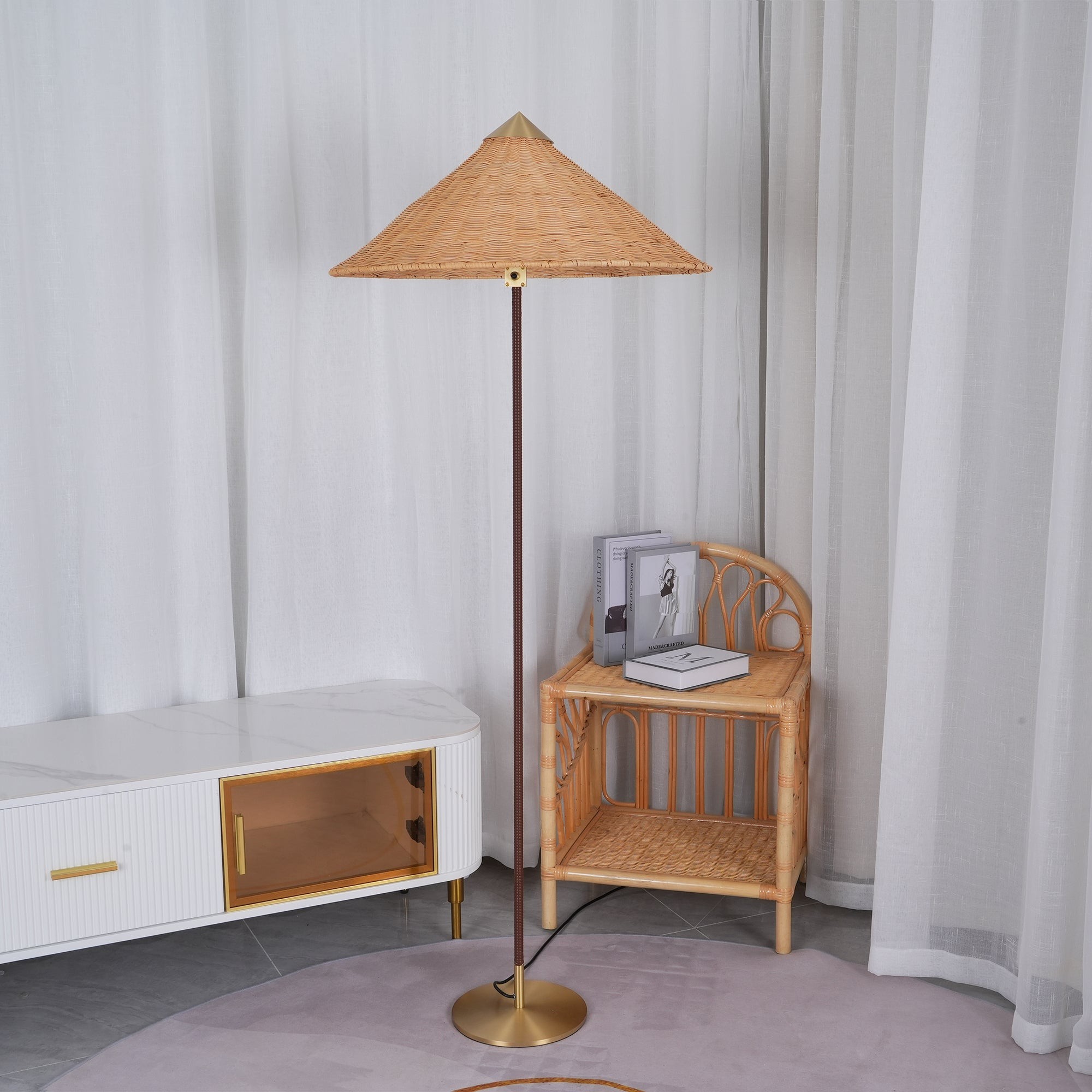 Chinese Hoed Staande Lamp HL1142