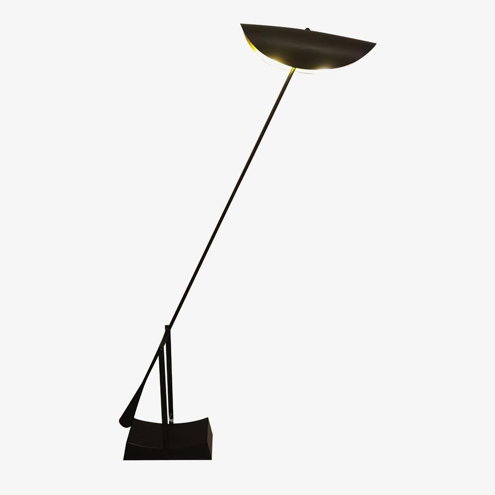 Nordic Creative Inclined Metalen Vloerlamp HL823