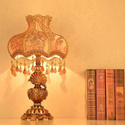 Traditionele Europese roze patroon lampenkap tafellamp HL873