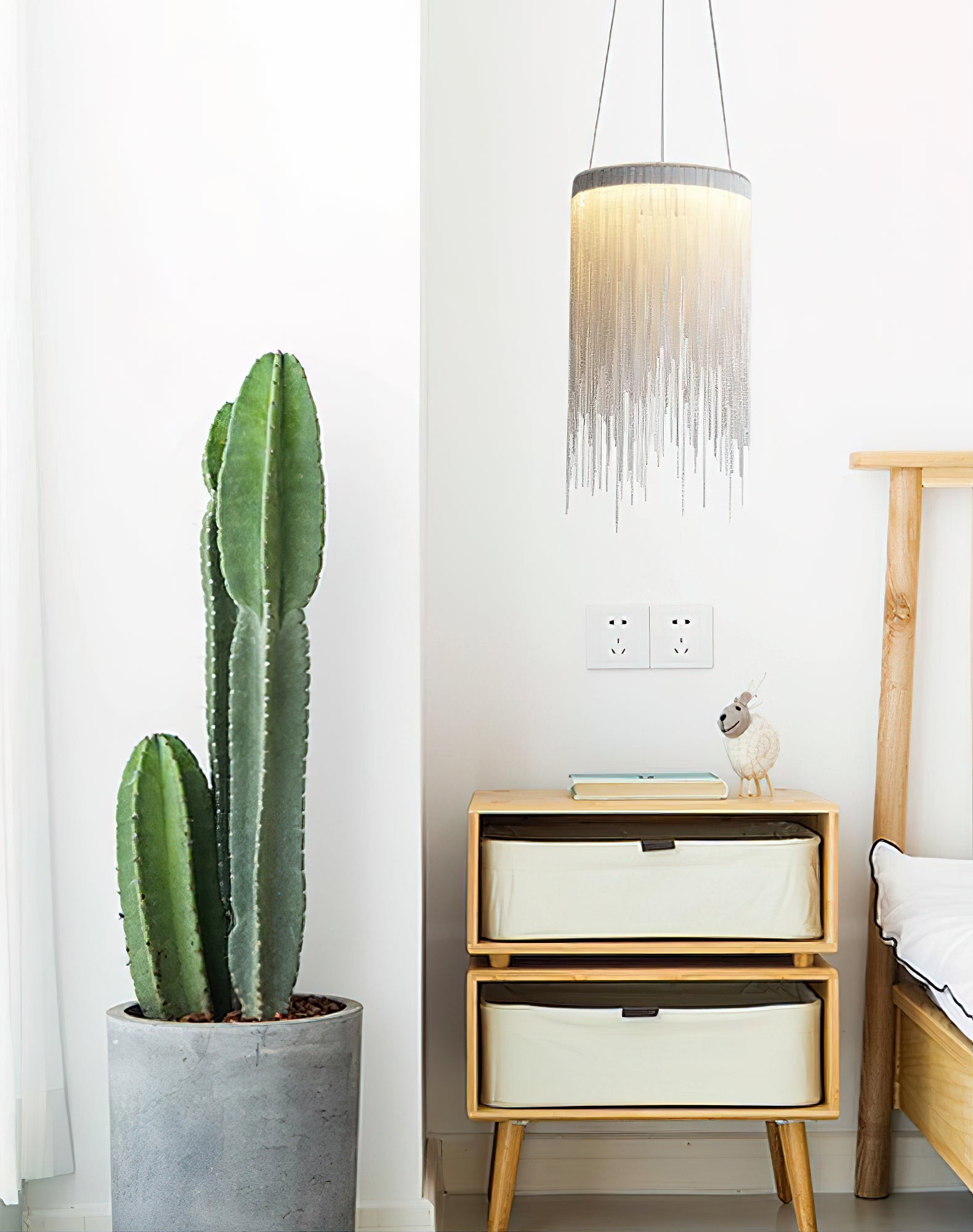 Hanglamp met aluminium ketting en kwastjes HL1181