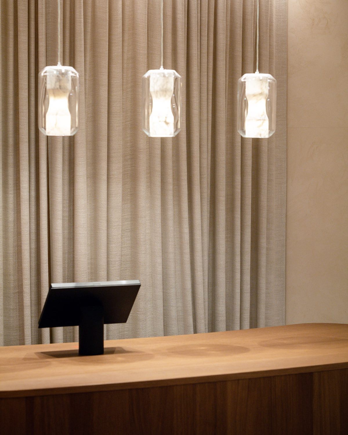 Hanglamp van albastglas HL2997