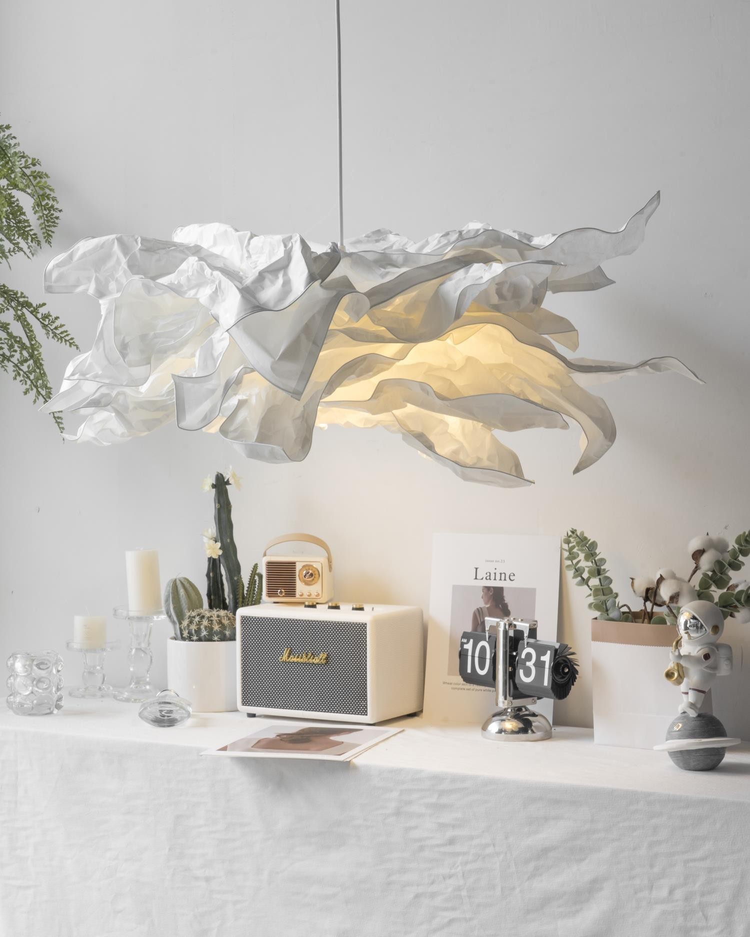 Moderne crèmekleurige papieren hanglamp HL636