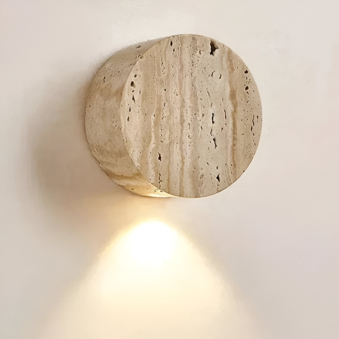 Japanse Wabi Sabi wandlamp van natuurlijk travertijnsteen HL3431