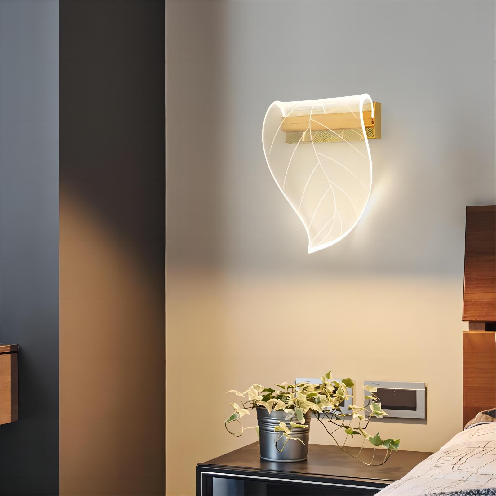 Heldere acryl onregelmatige blad wandlamp HL120