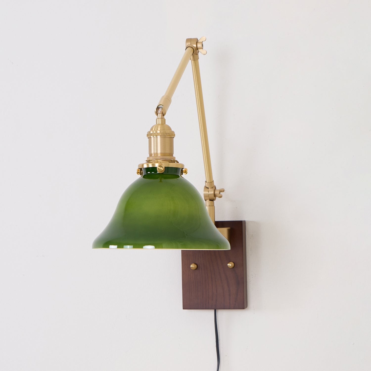 Banker Swing Arm Plug In Wandlamp HL369
