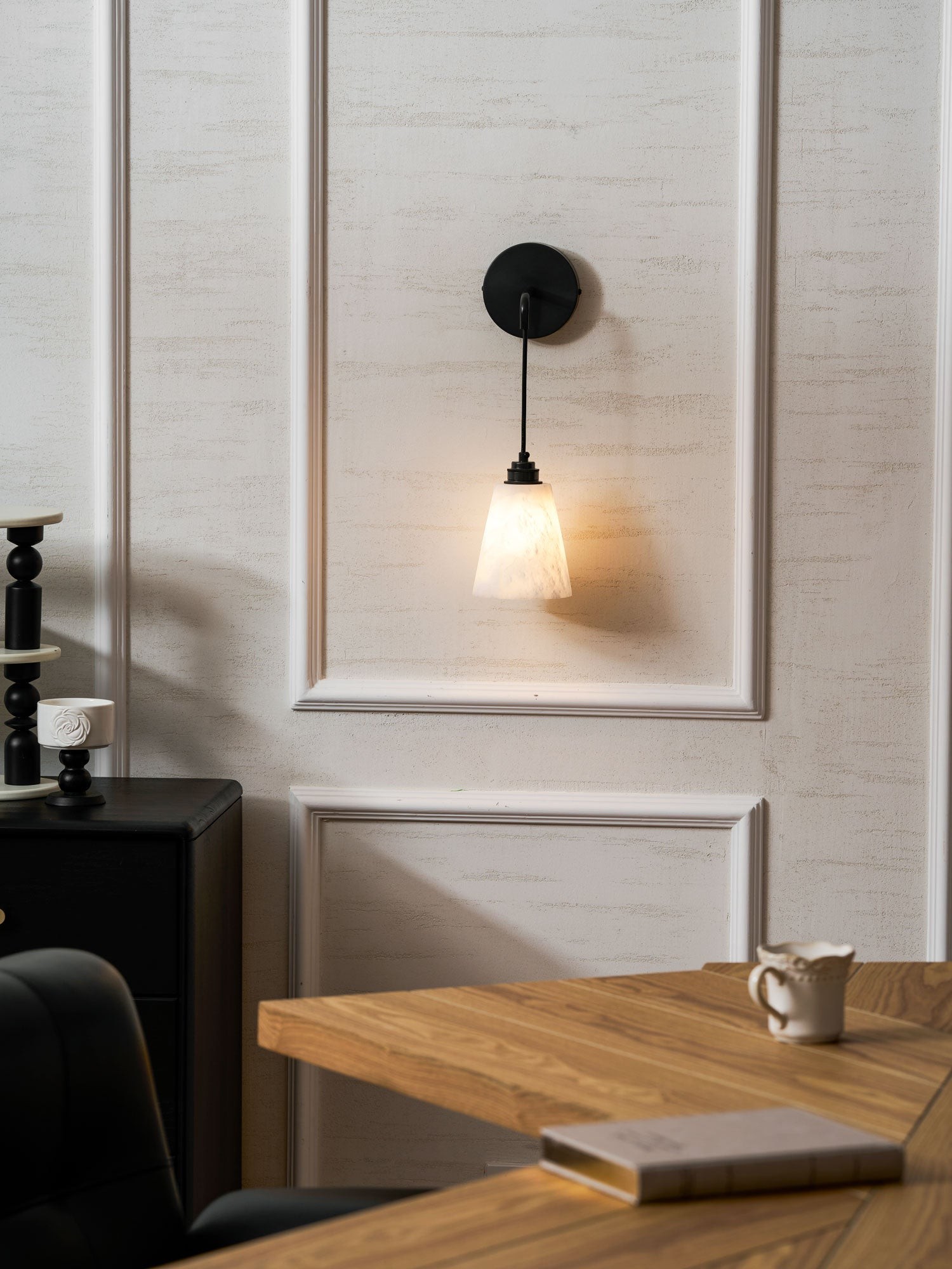 Druppelvormige alabaster wandlamp HL2956