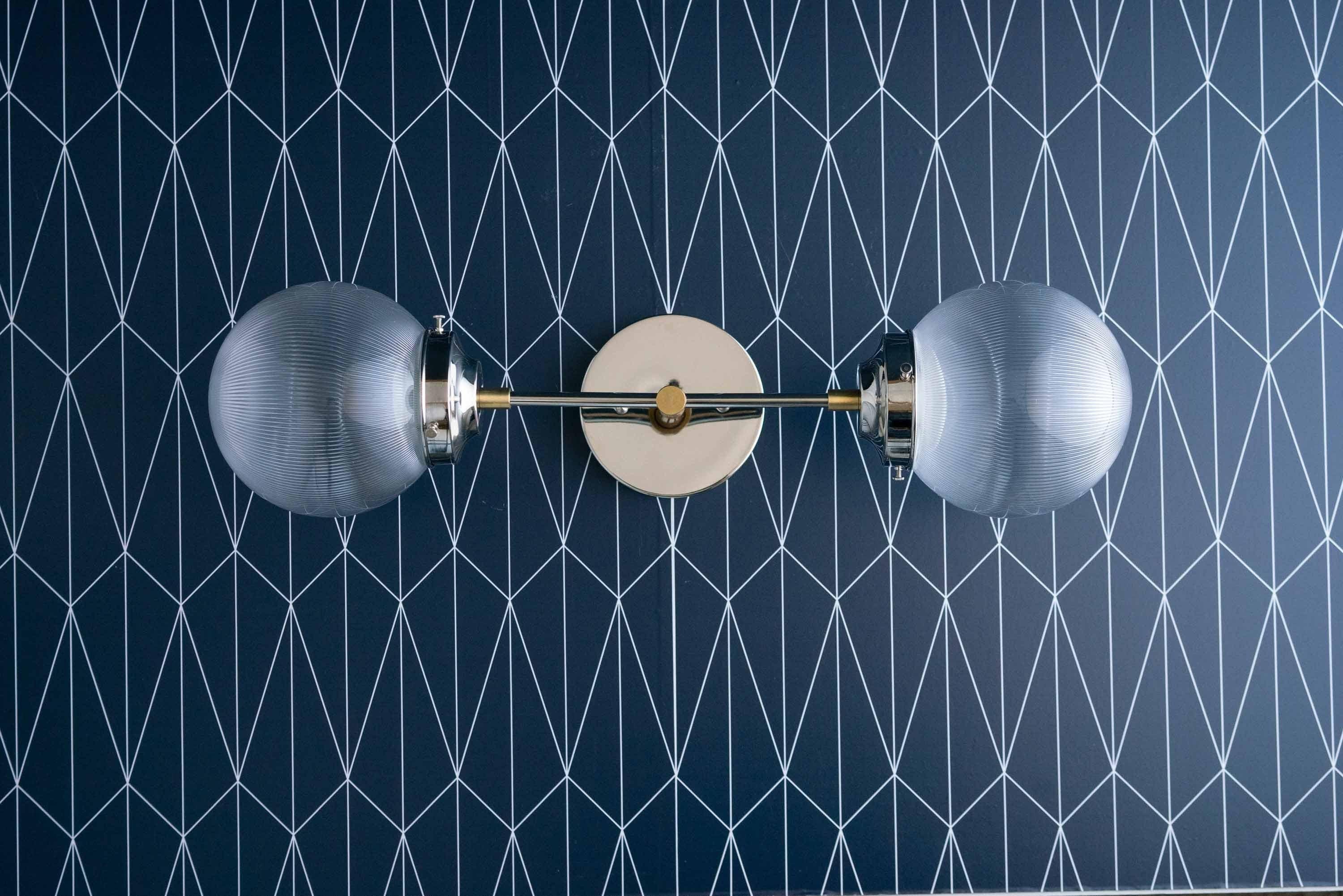 Lumio Globe Veelzijdige Wandlamp - Dimbaar Licht voor Badkamer en Gang HL1715