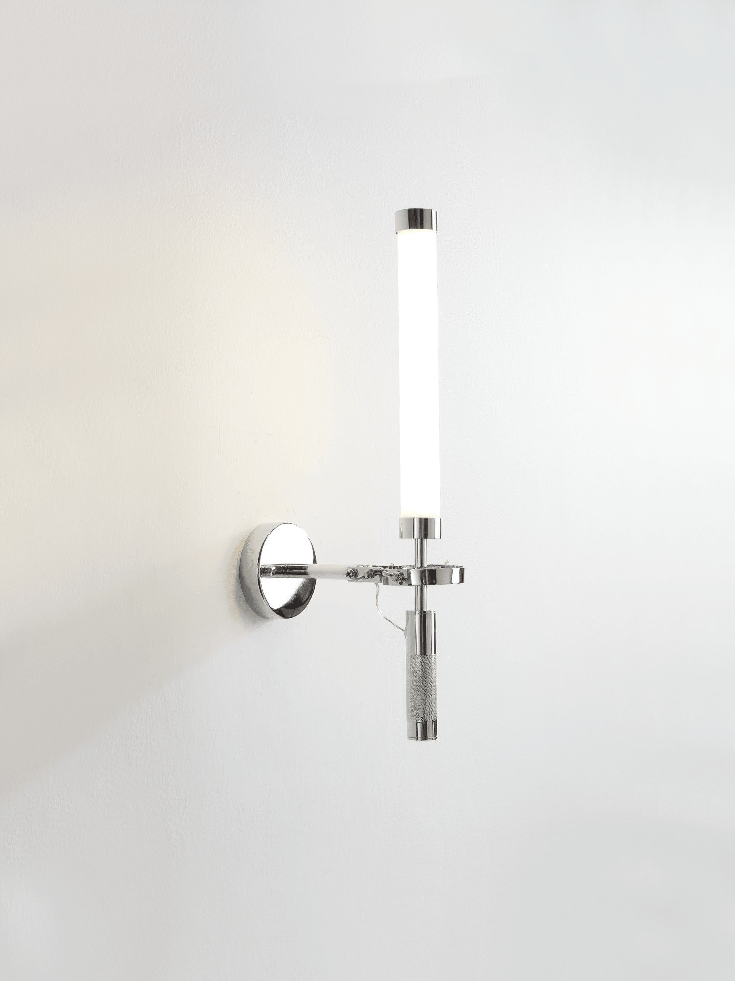 Moderne metalen zilveren staafvormige wandlamp HL1105