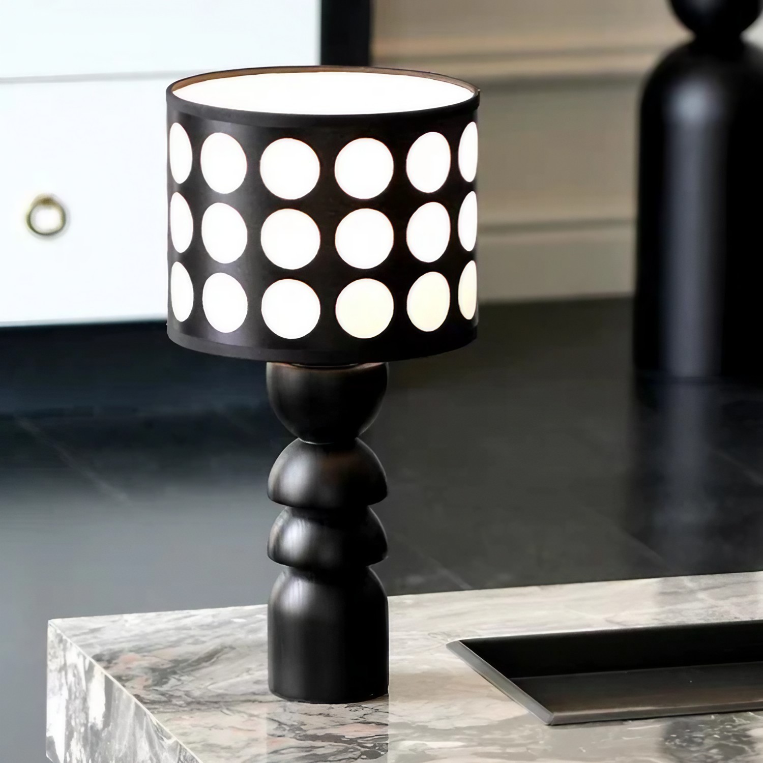 Vintage houten tafellamp - Staande lamp met stippenpatroon voor de slaapkamer HL1845