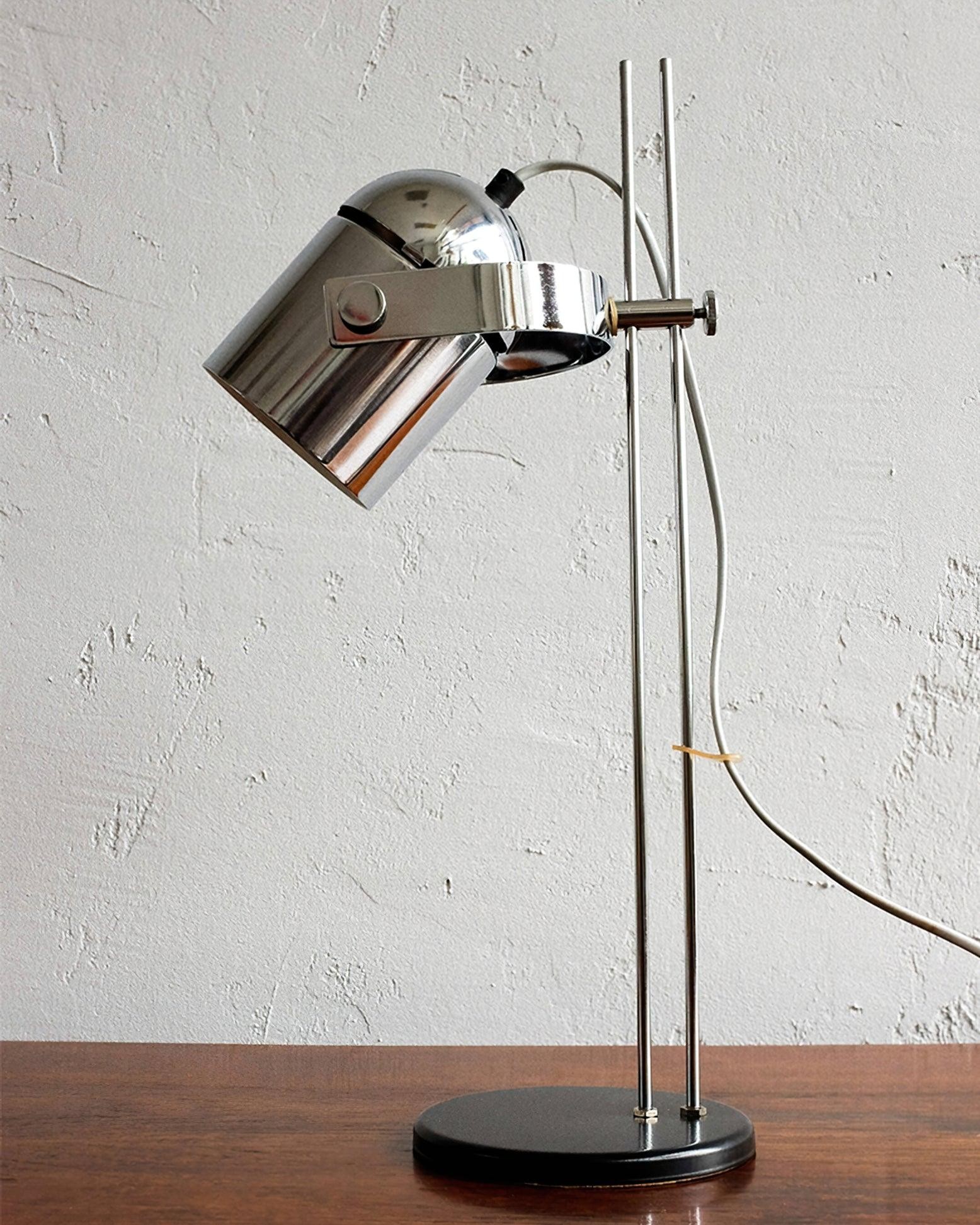 Verstelbare bureaulamp HL2923