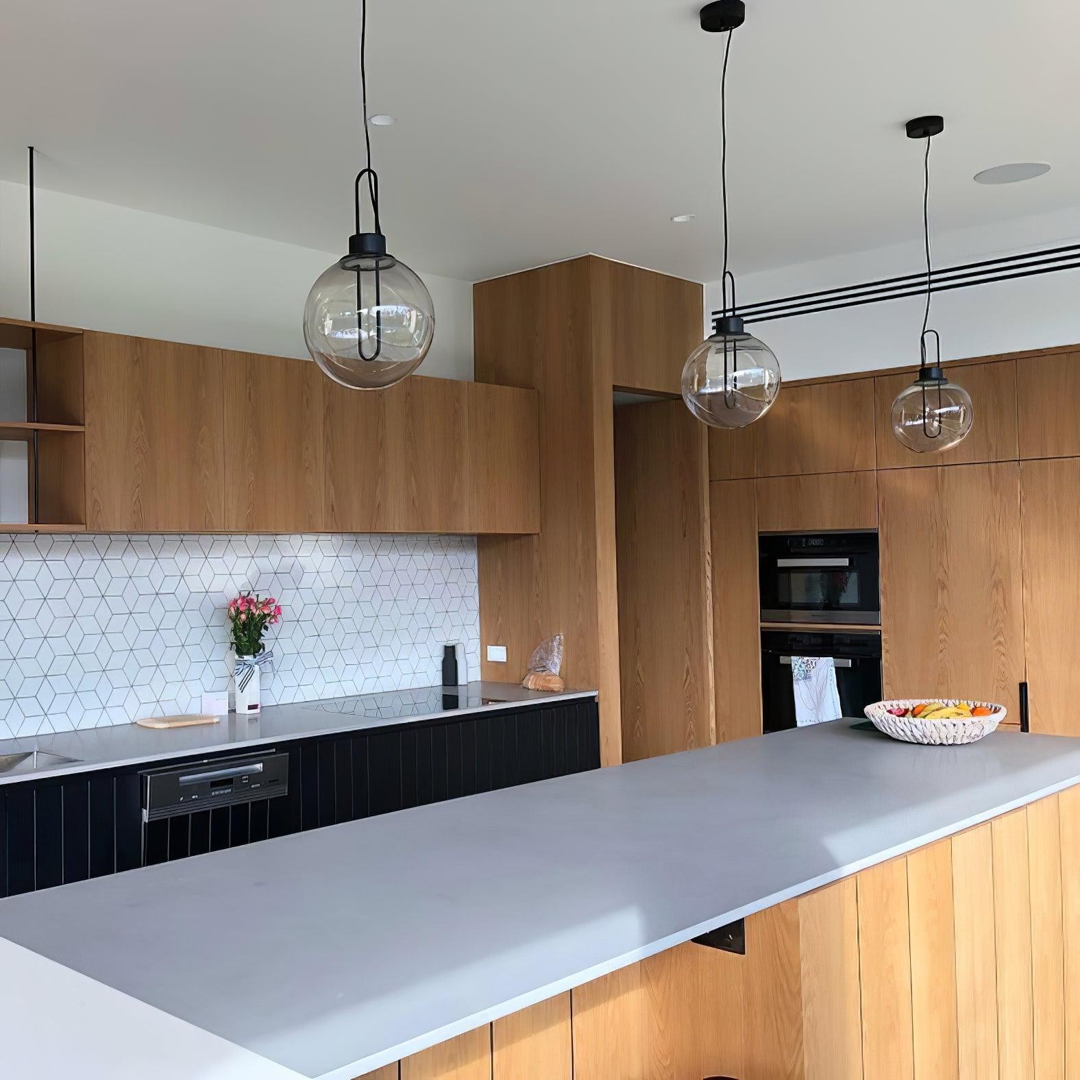 Hanglamp in bolvorm van helder glas HL651