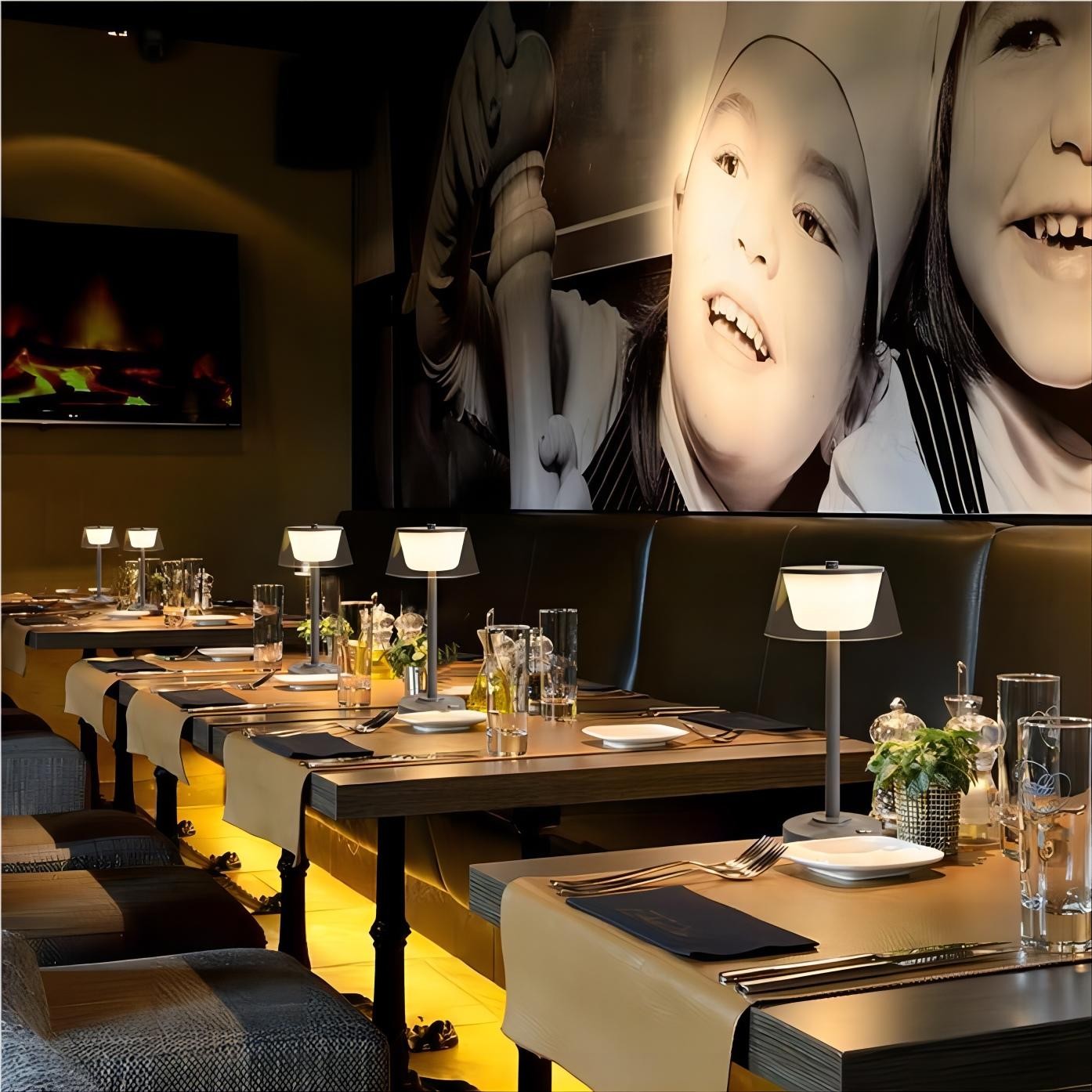 Outdoor Bar LED Oplaadbare Tafellamp HL80